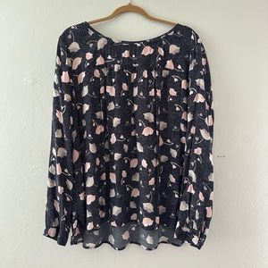 Loft Alice in Wonderland Style Pattern Top